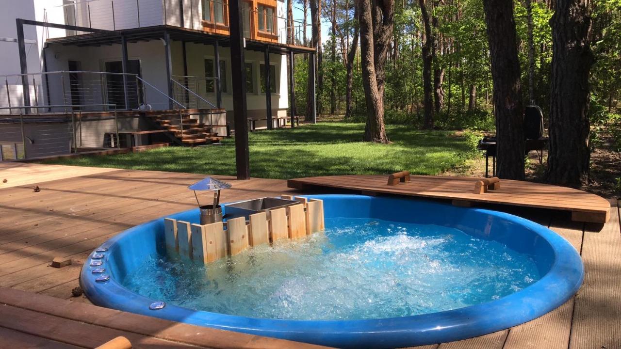 Luksusowa Pod Lasem, - Shared Garden, Sauna, Wood Hot Tub! Hot Tub Seasonal! *