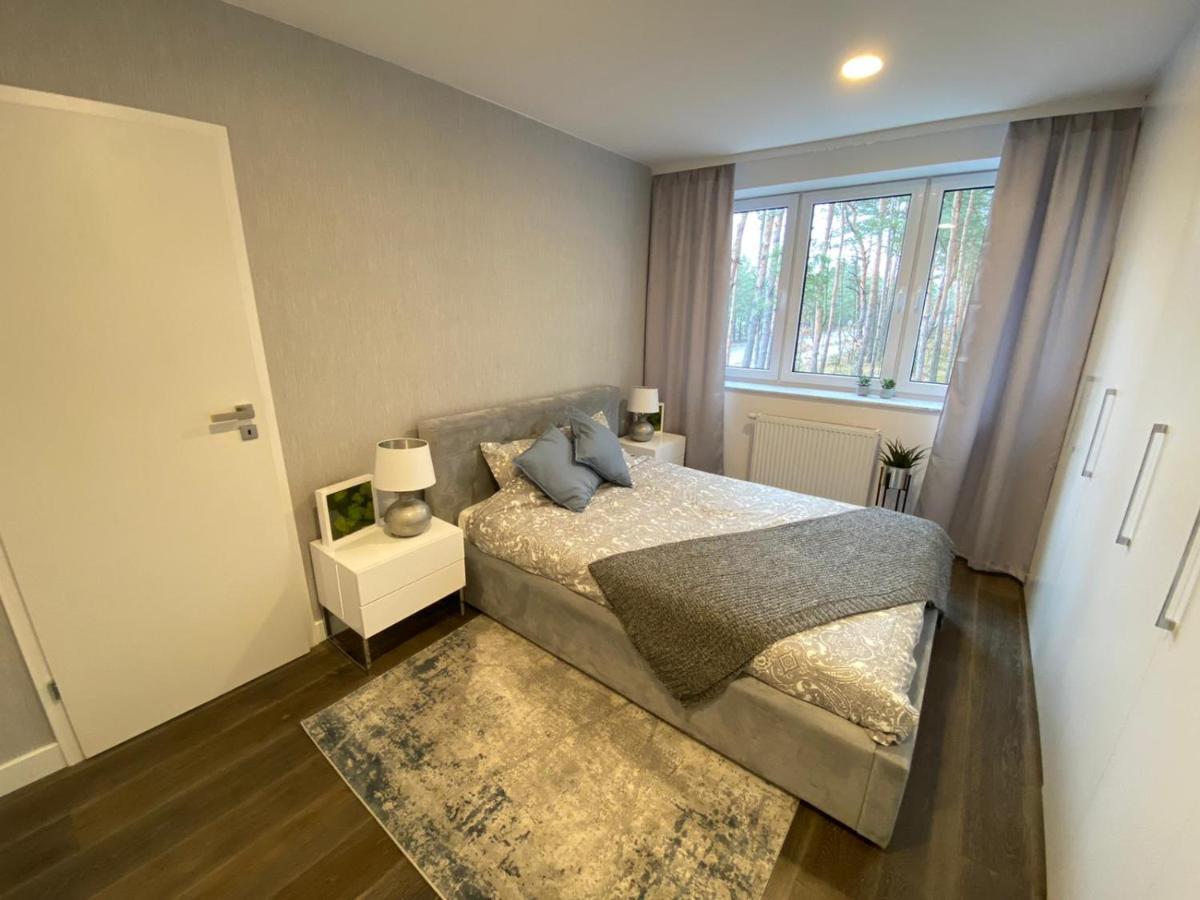 Luksusowa Pod Lasem, - Shared Garden, Sauna, Wood Hot Tub! Hot Tub Seasonal! Apartment *